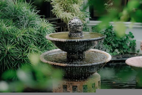 záhradná fontána