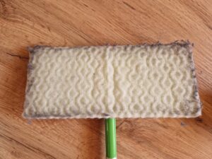 Swiffer Sweeper na podlahy - "prachovka" po použití