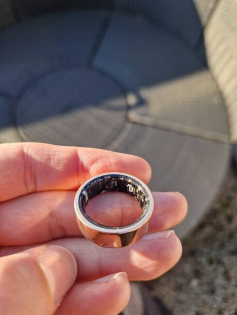 Luna Ring 2.0 na dennom svetle