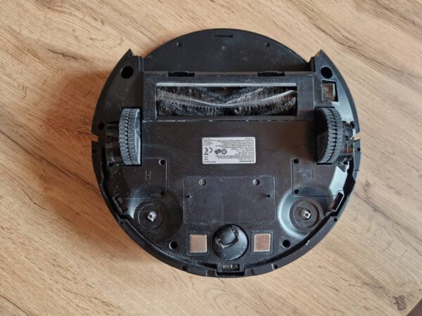 Robotický vysávač s mopom SSWR C3 - 11 - pohľad zo spodu