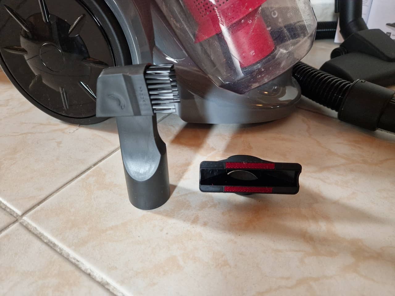 CleanMaxx vysávač BCC-14638 10