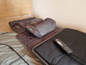 Masážna podložka s magnetmi MediWell PREMIUM 6v1