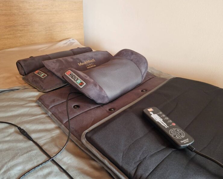 Masážna podložka s magnetmi MediWell PREMIUM 6v1
